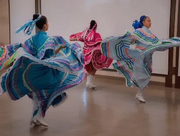 Dancing Girls